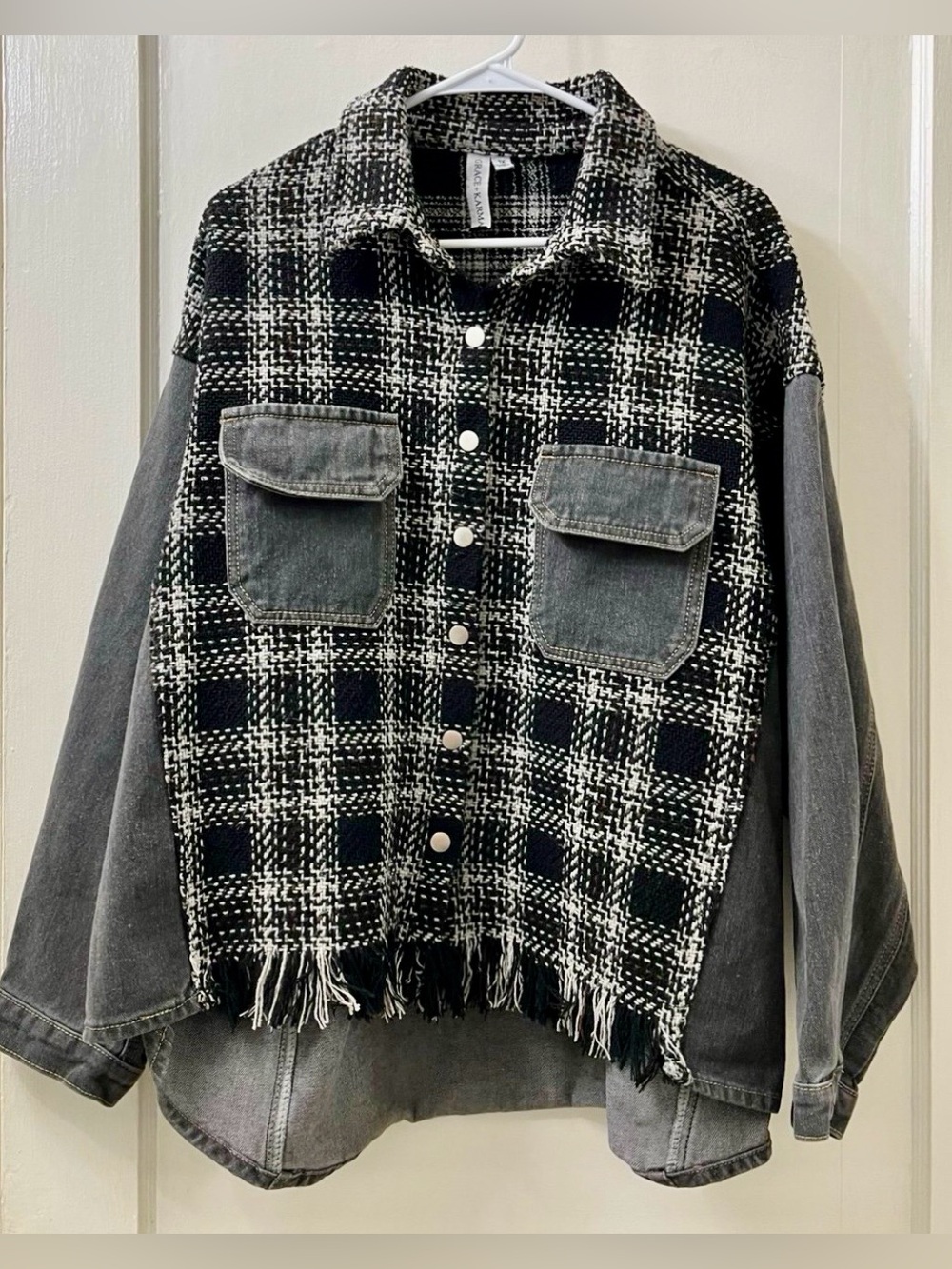 Women’s Black & Gray Plaid Mixed-Media Jean Shacket